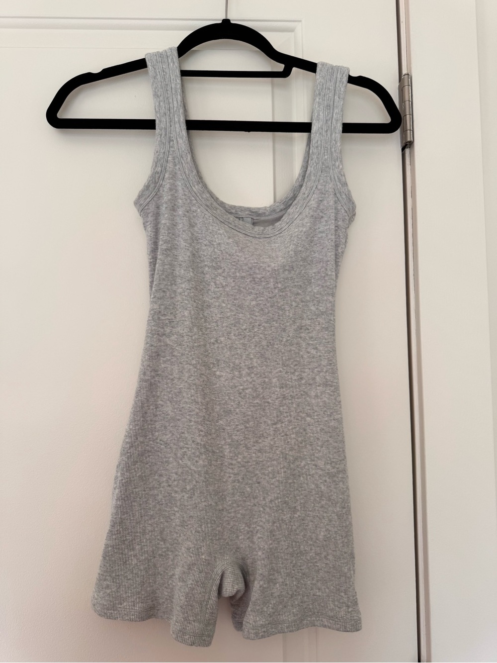 skims women’s Grey Ribbed Sleeveless Romper Bodysuit